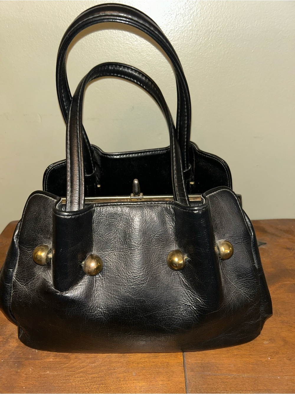 Vintage black handbag. See description!!